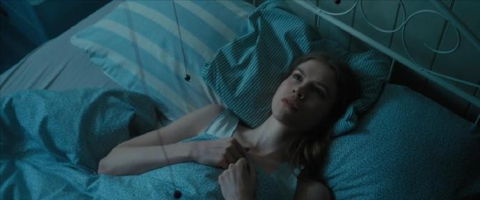 裁缝的抉择 Sew Torn (2024)  小成本黑色奇幻，剧情紧凑又处处惊喜 1080英语中字【3.6G】